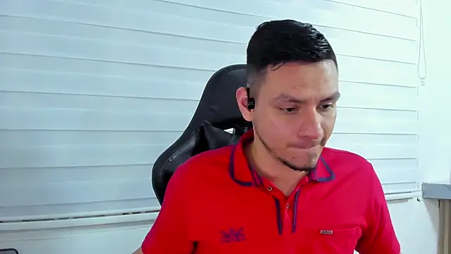 Snapshot of Rick_Diesel_ chatting on March 19, 2025, 7:29 am Rick Diesel  online show from March 19, 2025, 7:29 am