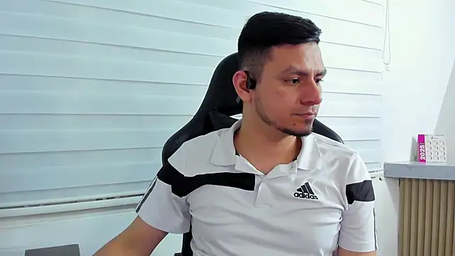 Snapshot of Rick_Diesel_ chatting on March 21, 2025, 9:34 am Rick Diesel  online show from March 21, 2025, 9:34 am