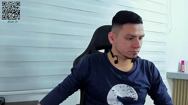 Snapshot of Rick_Diesel_ chatting on March 14, 2025, 5:59 am Rick Diesel  online show from March 14, 2025, 5:59 am