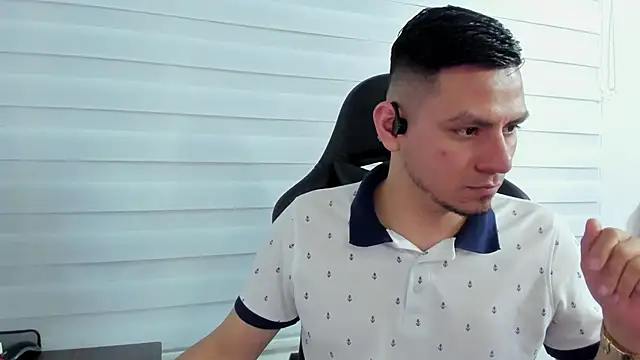 Snapshot of Rick_Diesel_ chatting on March 11, 2025, 5:02 am Rick Diesel  online show from March 11, 2025, 5:02 am