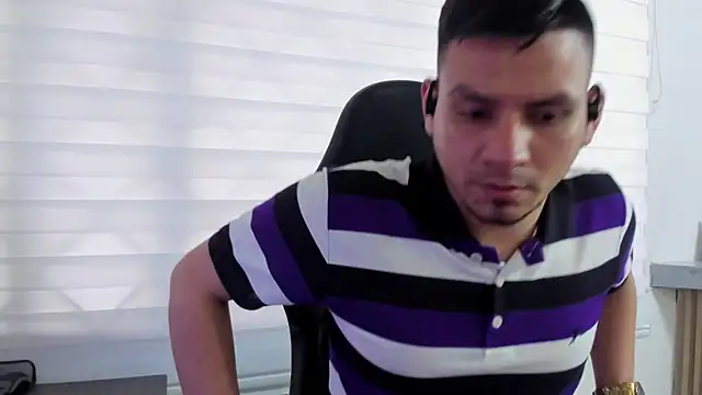 Snapshot of Rick_Diesel_ chatting on March 12, 2025, 11:21 am Rick Diesel  online show from March 12, 2025, 11:21 am