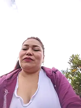 violet moore online show from March 20, 2025, 9:46 pm