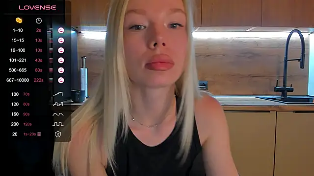 Olivia Bells online show from May 10, 2026, 9:16 pm