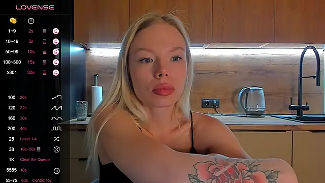 Olivia Bells online show from May 23, 2026, 9:14 pm