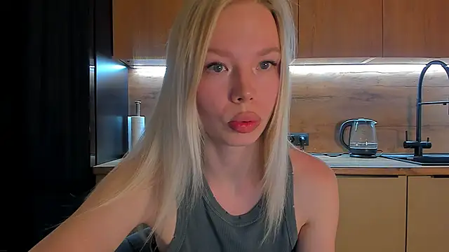 Olivia Bells online show from May 7, 2026, 9:18 pm
