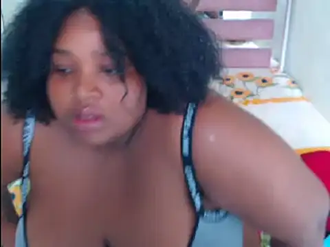 chocolatehot04 online show from March 13, 2025, 9:48 pm
