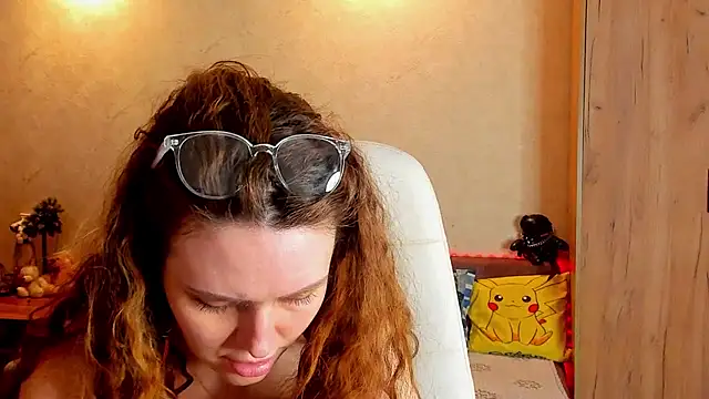 mia grantes online show from January 22, 2025, 9:21 pm
