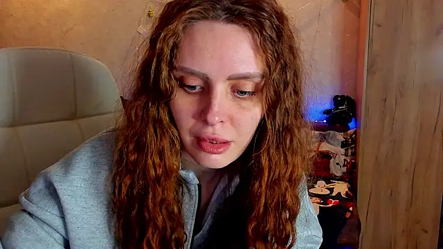 mia grantes online show from January 11, 2025, 4:14 pm