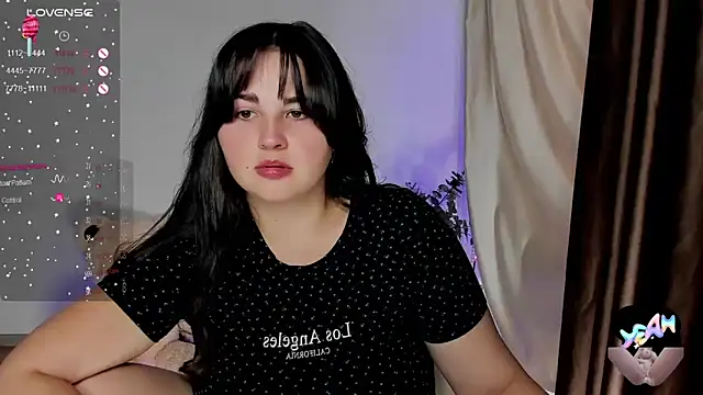 Snapshot of Talla_a chatting on September 26, 2025, 9:38 am Talla a online show from September 26, 2025, 9:38 am