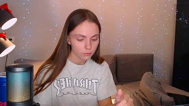 juliaanddima online show from January 22, 2025, 12:48 am