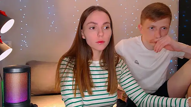 juliaanddima online show from February 20, 2025, 8:58 pm