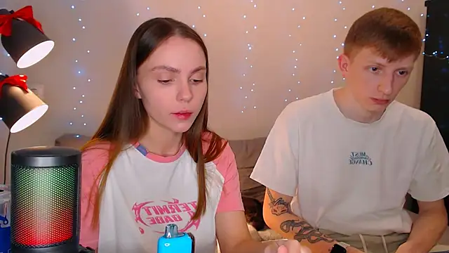 juliaanddima online show from January 20, 2025, 9:22 pm