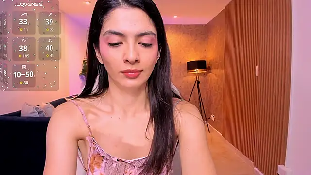 miiaa evans online show from October 3, 2025, 11:12 am