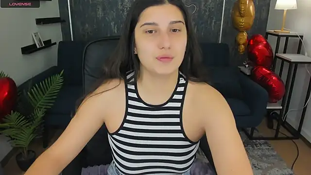 Snapshot of Linda_EX chatting on February 15, 2025, 8:00 am Linda EX online show from February 15, 2025, 8:00 am