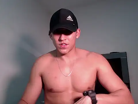 Snapshot of angel_sensual95 chatting on July 7, 2026, 7:23 am angel sensual95 online show from July 7, 2026, 7:23 am