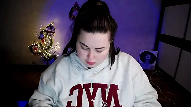 Emily Mo online show from January 14, 2026, 6:50 am