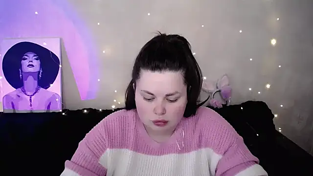 Emily Mo online show from February 21, 2026, 6:48 am