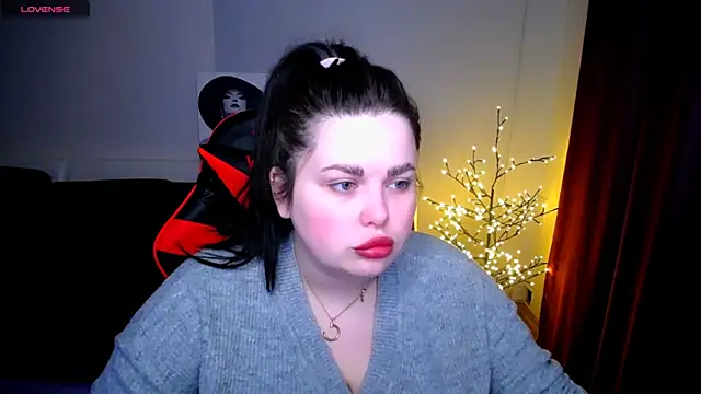 Emily Mo online show from January 24, 2025, 6:35 am