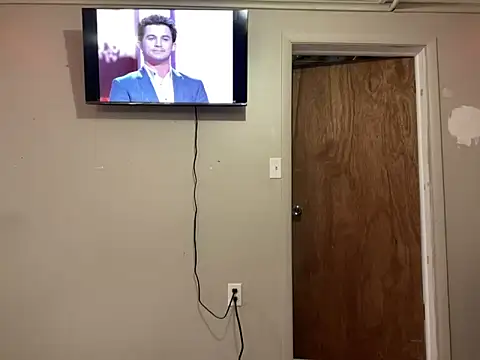 1Lustfully yours online show from March 6, 2026, 5:08 pm