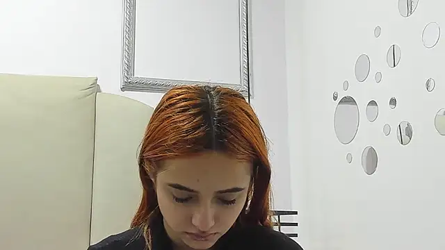 Snapshot of Anto_kira chatting on February 21, 2025, 8:05 pm Anto kira online show from February 21, 2025, 8:05 pm