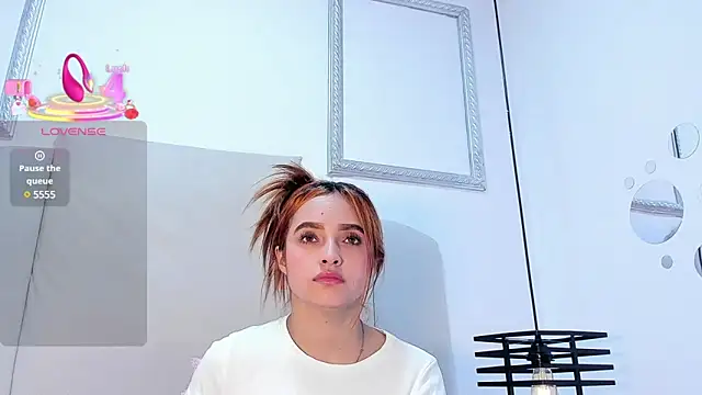 Snapshot of Anto_kira chatting on March 13, 2025, 10:43 pm Anto kira online show from March 13, 2025, 10:43 pm