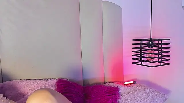 Snapshot of Anto_kira chatting on March 12, 2025, 10:28 pm Anto kira online show from March 12, 2025, 10:28 pm