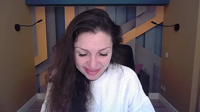 Snapshot of EllaLong chatting on January 18, 2026, 12:30 pm EllaLong online show from January 18, 2026, 12:30 pm