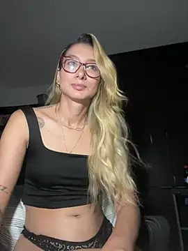 DanikRosse online show from February 13, 2025, 6:52 am