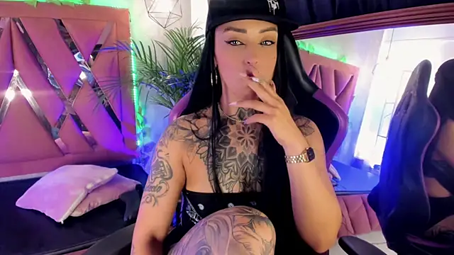 Megan inked online show from February 6, 2025, 9:32 am