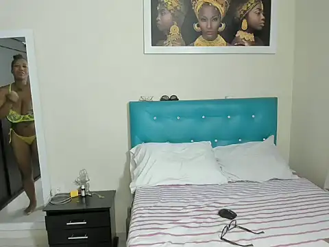 Snapshot of megan-hotxx chatting on September 28, 2025, 3:02 am megan-hotxx online show from September 28, 2025, 3:02 am