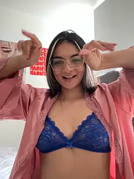 Cat2525 online show from February 16, 2026, 7:12 pm