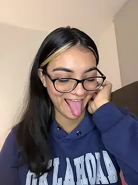 Cat2525 online show from January 11, 2026, 2:29 am