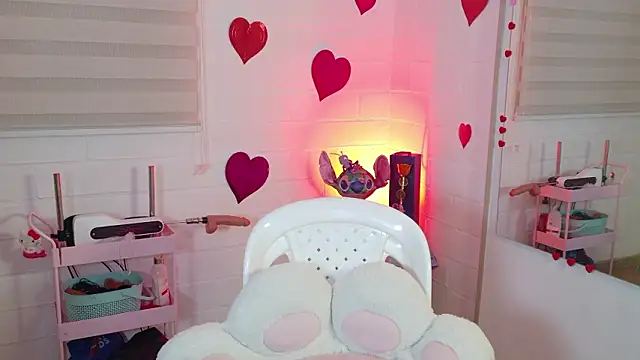 megan doll2 online show from February 8, 2026, 12:52 am