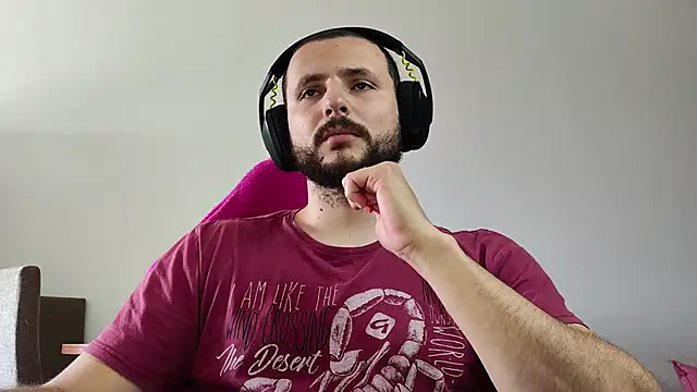 Snapshot of iurytx chatting on October 2, 2025, 3:26 pm iurytx online show from October 2, 2025, 3:26 pm