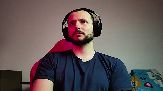 Snapshot of iurytx chatting on September 20, 2025, 11:43 pm iurytx online show from September 20, 2025, 11:43 pm