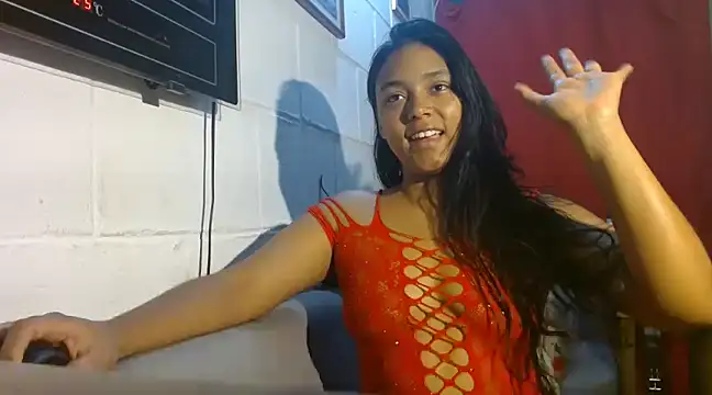 Snapshot of Chiara_petterson chatting on January 26, 2025, 11:50 pm Chiara petterson online show from January 26, 2025, 11:50 pm