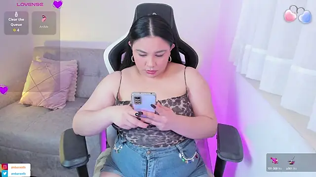 Snapshot of ambar-wells chatting on September 23, 2025, 5:42 pm ambar-wells online show from September 23, 2025, 5:42 pm