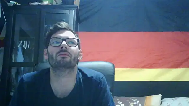 Die-geile-Sau online show from June 15, 2026, 7:35 pm