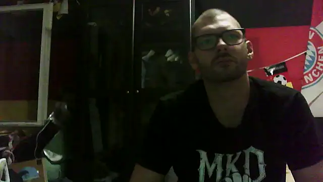 Die-geile-Sau online show from September 28, 2025, 7:43 pm