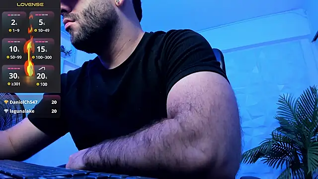 jhon bear03 online show from February 20, 2025, 2:35 pm