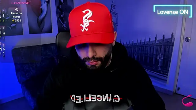 Snapshot of jhon_bear03 chatting on October 4, 2025, 11:23 am jhon bear03 online show from October 4, 2025, 11:23 am