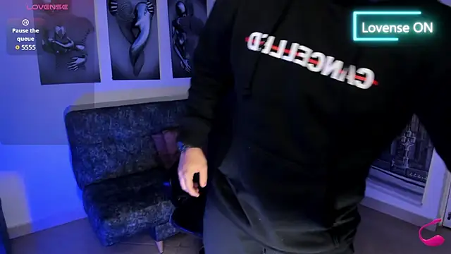 Snapshot of jhon_bear03 chatting on September 20, 2025, 11:15 am jhon bear03 online show from September 20, 2025, 11:15 am