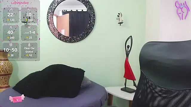 Sofia Franco  online show from March 7, 2025, 6:11 pm