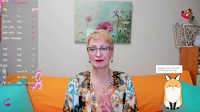 iamyourdream89 online show from February 18, 2025, 4:47 pm