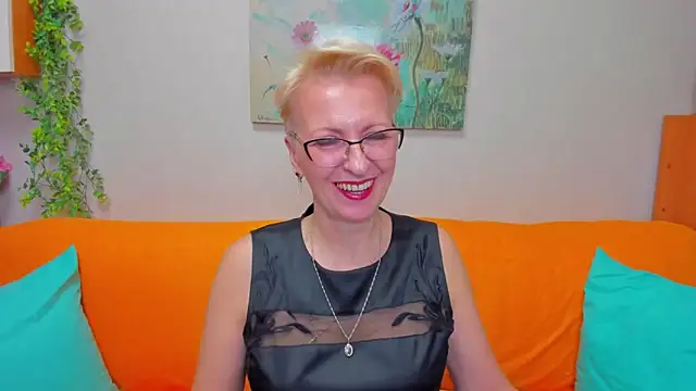 iamyourdream89 online show from March 14, 2026, 1:06 pm