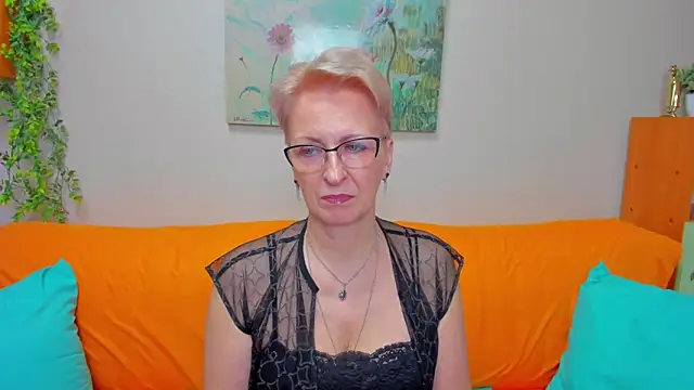 iamyourdream89 online show from March 29, 2026, 3:13 pm