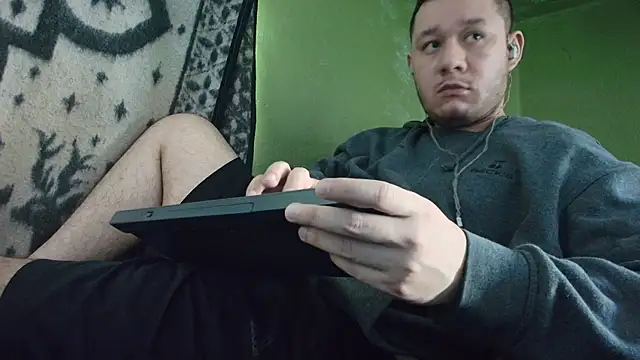 Snapshot of sweet_cock28 chatting on October 16, 2025, 3:53 pm sweet cock28 online show from October 16, 2025, 3:53 pm