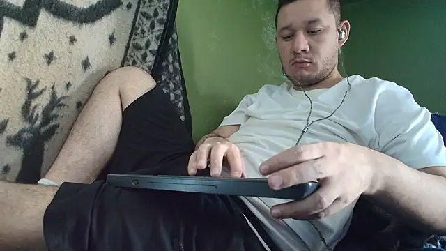 Snapshot of sweet_cock28 chatting on September 23, 2025, 3:19 pm sweet cock28 online show from September 23, 2025, 3:19 pm