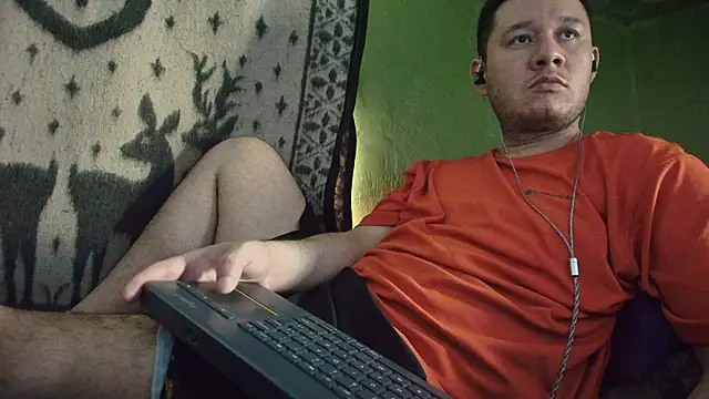 sweet cock28 online show from May 31, 2026, 2:01 pm