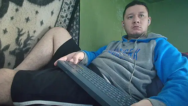 Snapshot of sweet_cock28 chatting on September 22, 2025, 3:29 pm sweet cock28 online show from September 22, 2025, 3:29 pm